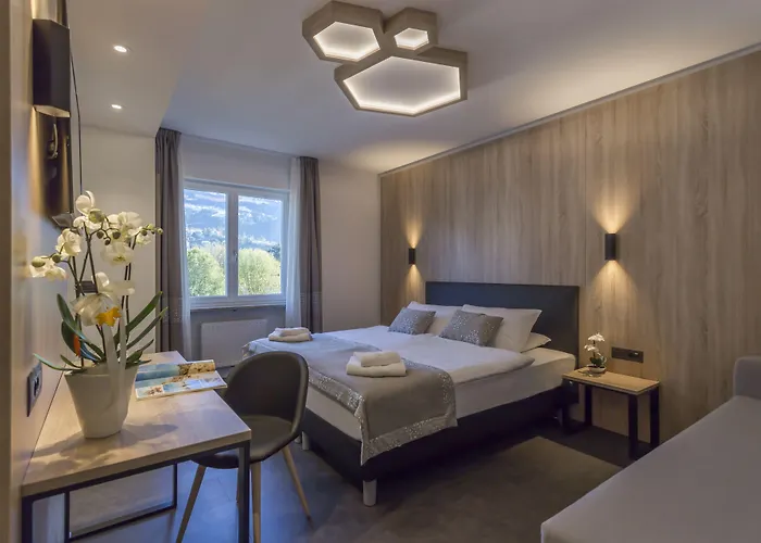 Tourist Hotel